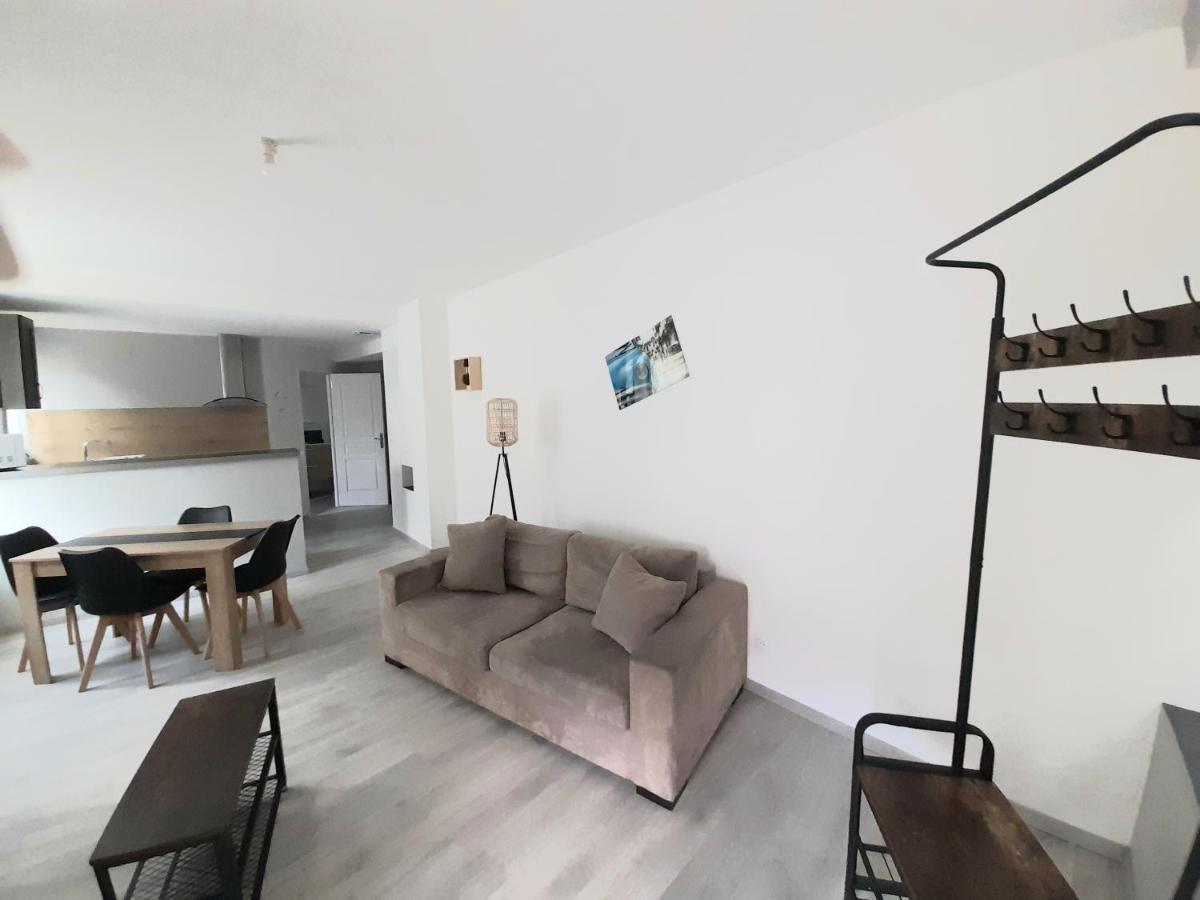 Le Travers Lägenhet Joigny Exteriör bild